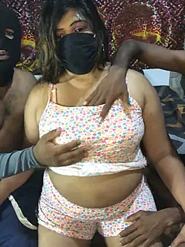 Snapshot of Lovely_WINDI chatting on 12, 3, 2025 Lovely WINDI online show from 12, 3, 2025