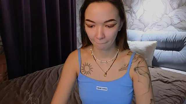 SusannJohnson online show from 6, 11, 2025