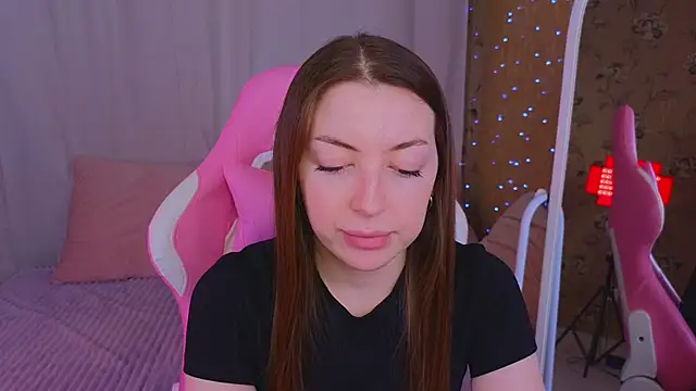 Ann moon   online show from 10, 3, 2025