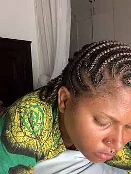 Snapshot of madell chatting on 7, 2, 2026 madell online show from 7, 2, 2026