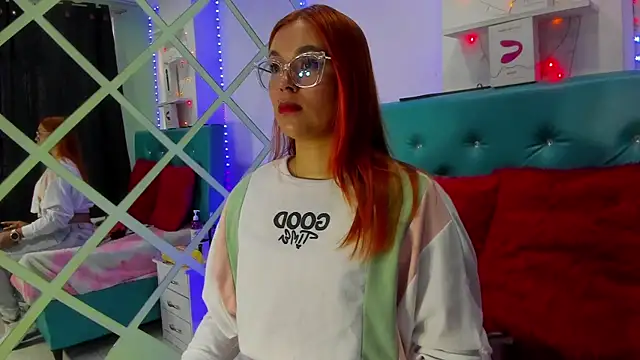 Sophie new25 online show from 3, 3, 2025