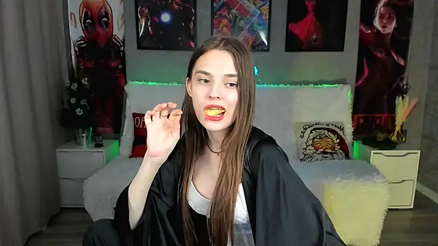 Snapshot of RayWillliams chatting on 2, 2, 2025 RayWillliams online show from 2, 2, 2025