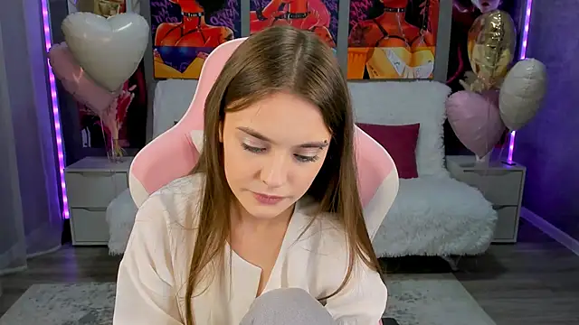 Snapshot of RayWillliams chatting on 14, 2, 2026 RayWillliams online show from 14, 2, 2026