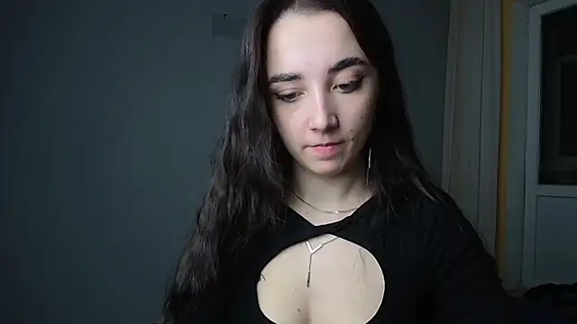 Eva Gloryy online show from 25, 1, 2025