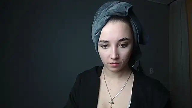 Eva Gloryy online show from 5, 2, 2025