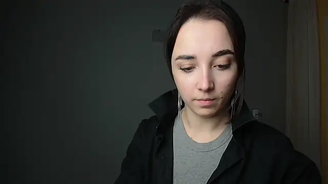 Eva Gloryy online show from 15, 2, 2025