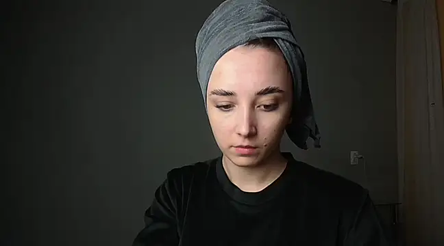 Eva Gloryy online show from 22, 2, 2025