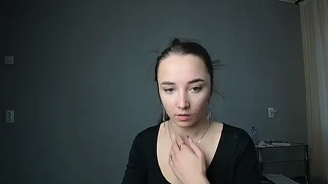 Eva Gloryy online show from 20, 3, 2025