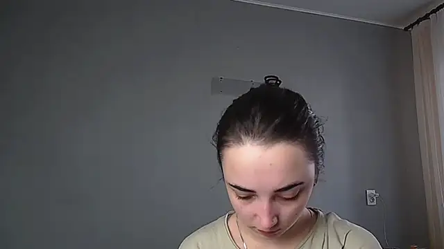 Eva Gloryy online show from 10, 3, 2026