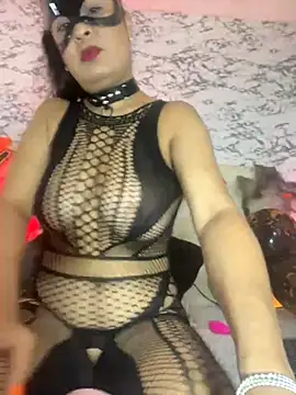 Lili  taylor online show from 31, 10, 2025