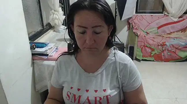 Yohis Kiut25 online show from 6, 3, 2025