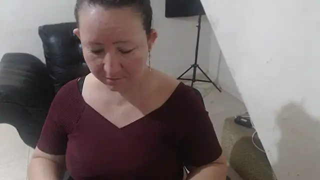 Yohis Kiut25 online show from 30, 10, 2025