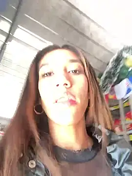 zoe storm online show from 20, 1, 2025