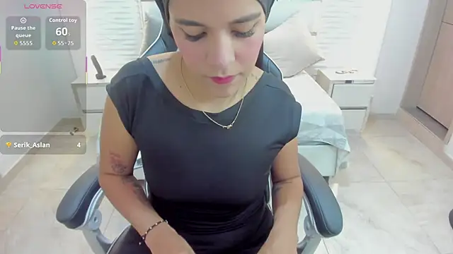 Zulema hamdi online show from 4, 11, 2025