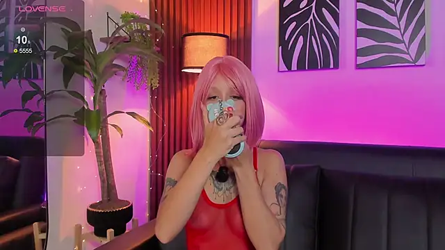 Snapshot of Georgina_caruso chatting on 22, 4, 2026 Georgina caruso online show from 22, 4, 2026