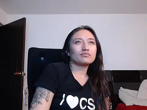 Snapshot of Elsa-bad chatting on 2, 3, 2025 Elsa-bad online show from 2, 3, 2025