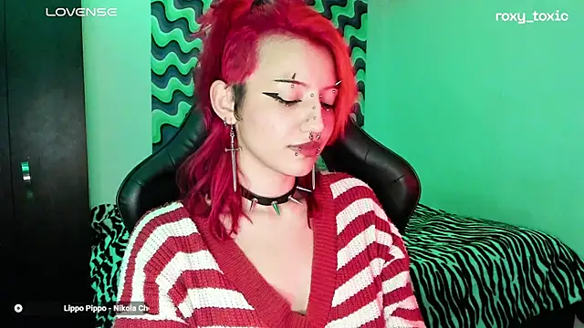 roxy toxic online show from 5, 3, 2025