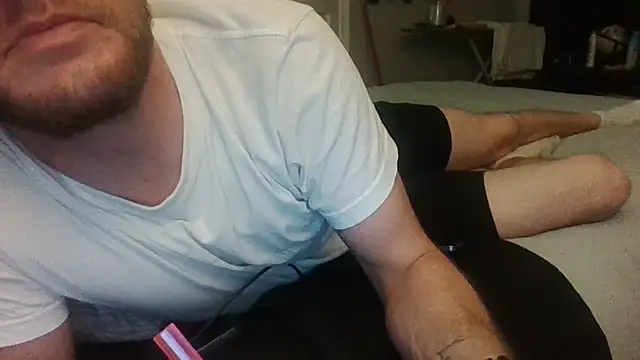 biggzee6 online show from 24, 2, 2025