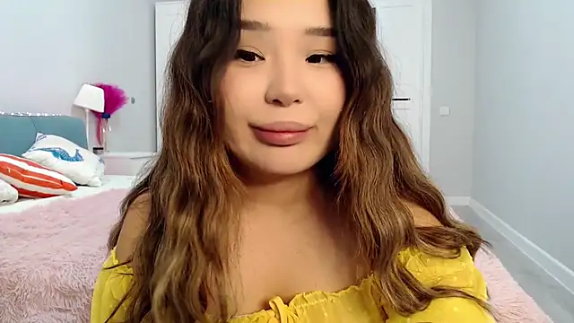 Minamin 20 online show from 13, 9, 2025