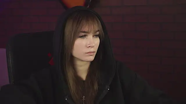 Snapshot of DakotaaJohnnson chatting on 5, 2, 2025 DakotaaJohnnson online show from 5, 2, 2025