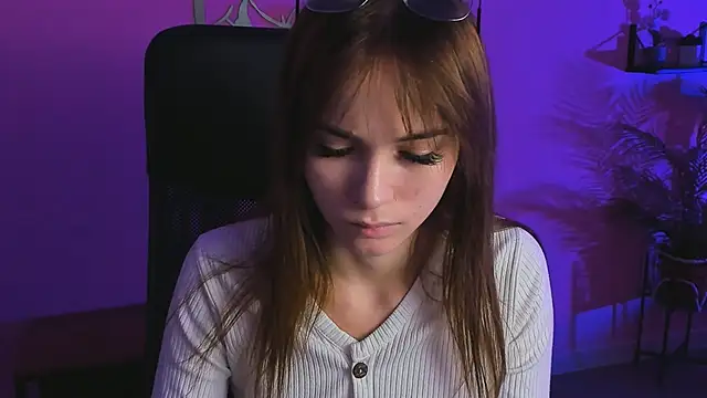 Snapshot of DakotaaJohnnson chatting on 6, 2, 2025 DakotaaJohnnson online show from 6, 2, 2025