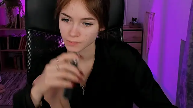 Snapshot of DakotaaJohnnson chatting on 1, 3, 2025 DakotaaJohnnson online show from 1, 3, 2025