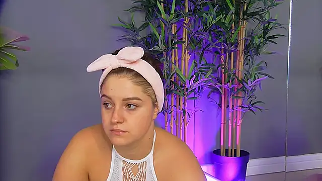 PatriciaSpice online show from 11, 10, 2025