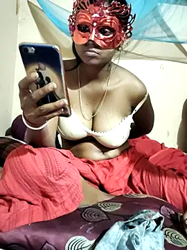 Snapshot of Babygard110 chatting on 16, 4, 2026 Babygard110 online show from 16, 4, 2026
