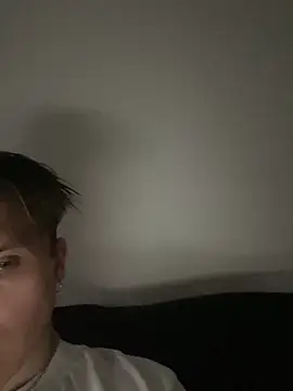 Snapshot of Iasonas23 chatting on 15, 4, 2026 Iasonas23 online show from 15, 4, 2026