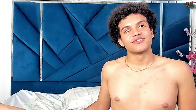 Snapshot of DanteAndKyle chatting on 23, 1, 2025 DanteAndKyle online show from 23, 1, 2025