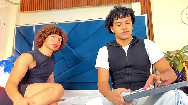 Snapshot of DanteAndKyle chatting on 19, 11, 2025 DanteAndKyle online show from 19, 11, 2025