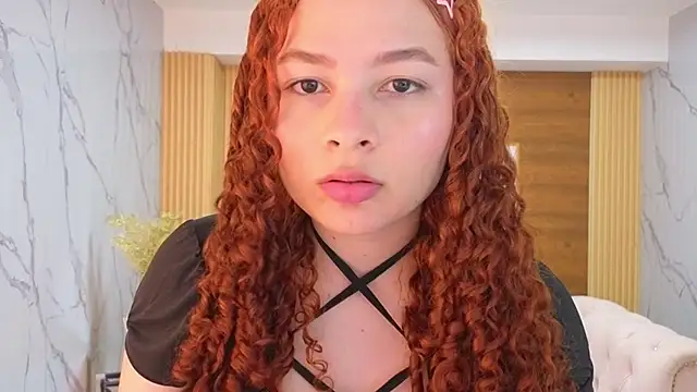 Snapshot of shalon_diaz_s chatting on 19, 6, 2026 shalon diaz s online show from 19, 6, 2026