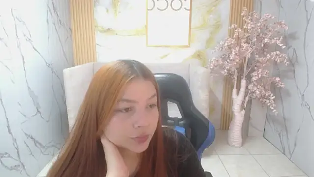 Snapshot of shalon_diaz_s chatting on 27, 6, 2026 shalon diaz s online show from 27, 6, 2026