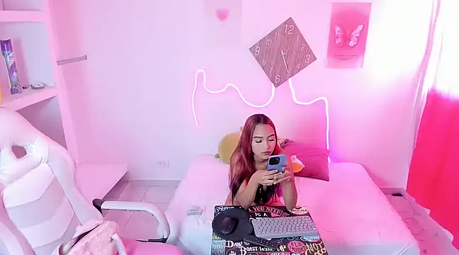 Barbie sexy33 online show from 10, 3, 2025