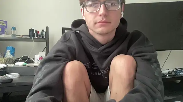 Snapshot of ryan_28747 chatting on 4, 4, 2026 ryan 28747 online show from 4, 4, 2026