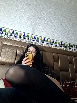 Snapshot of majdolin78 chatting on 26, 2, 2025 majdolin78 online show from 26, 2, 2025