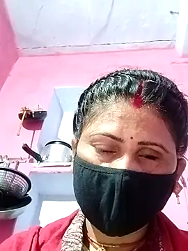 Snapshot of Bhavya_Bhan chatting on 5, 3, 2025 Bhavya Bhan online show from 5, 3, 2025
