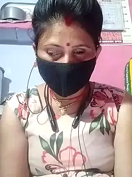 Snapshot of Bhavya_Bhan chatting on 8, 3, 2025 Bhavya Bhan online show from 8, 3, 2025