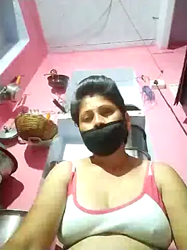 Snapshot of Bhavya_Bhan chatting on 11, 9, 2025 Bhavya Bhan online show from 11, 9, 2025