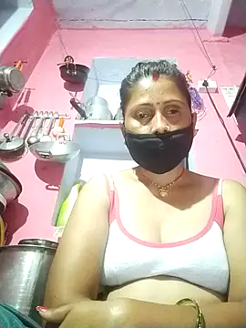 Snapshot of Bhavya_Bhan chatting on 19, 9, 2025 Bhavya Bhan online show from 19, 9, 2025