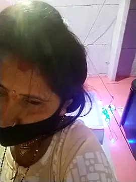 Snapshot of Bhavya_Bhan chatting on 20, 10, 2025 Bhavya Bhan online show from 20, 10, 2025
