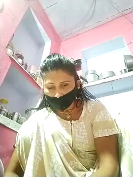 Snapshot of Bhavya_Bhan chatting on 9, 11, 2025 Bhavya Bhan online show from 9, 11, 2025