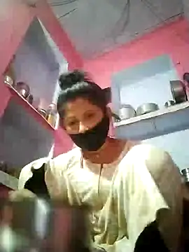 Snapshot of Bhavya_Bhan chatting on 10, 11, 2025 Bhavya Bhan online show from 10, 11, 2025