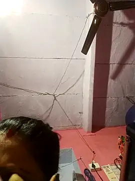Snapshot of Bhavya_Bhan chatting on 13, 11, 2025 Bhavya Bhan online show from 13, 11, 2025