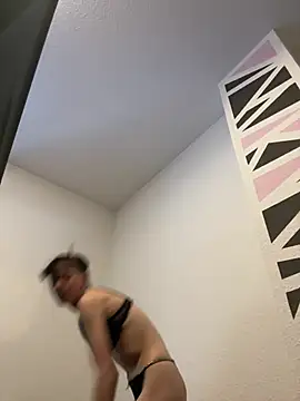 Ciara2004 online show from 11, 1, 2026