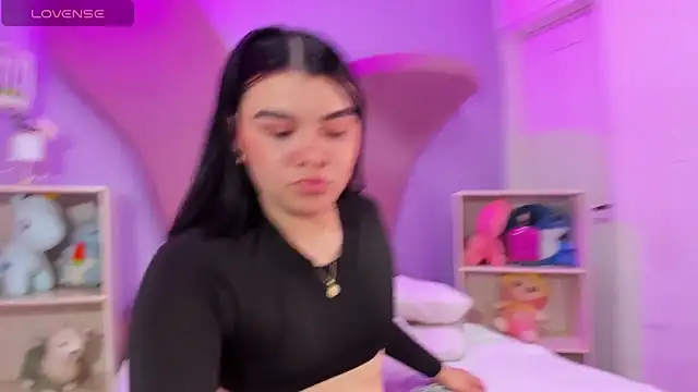 Snapshot of Zoe_Cheshire chatting on 29, 1, 2025 Zoe Cheshire online show from 29, 1, 2025