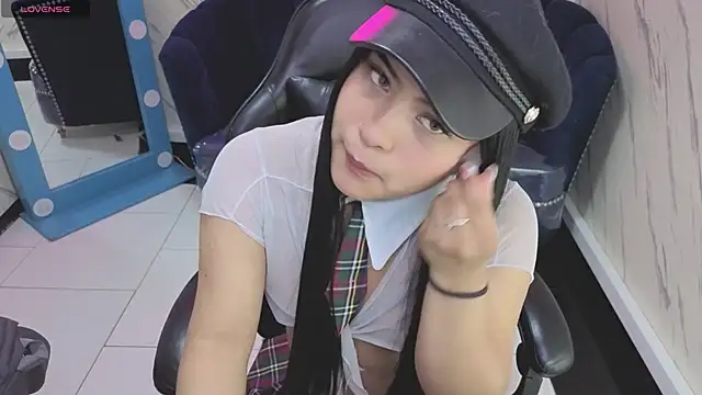 Paulette v online show from 2, 10, 2025