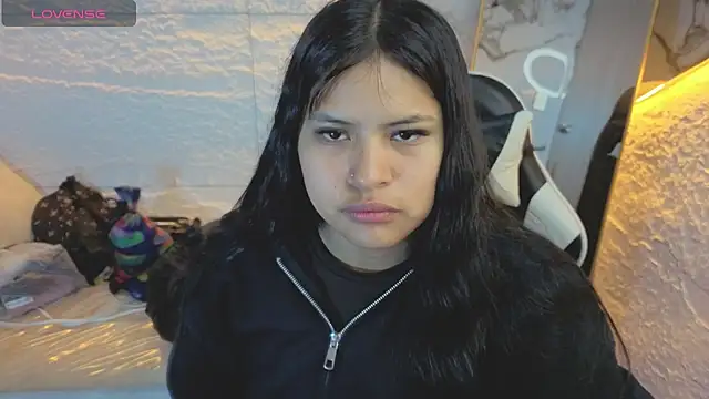 Snapshot of Paulette_v chatting on 21, 7, 2026 Paulette v online show from 21, 7, 2026