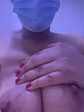 Snapshot of Lola-Sexxx chatting on 1, 2, 2025 Lola-Sexxx online show from 1, 2, 2025