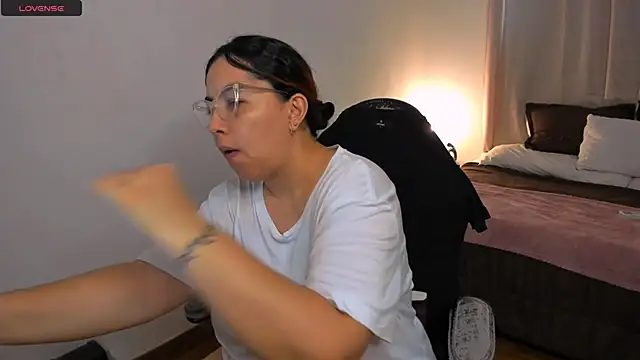 brithany olson25 online show from 11, 9, 2025